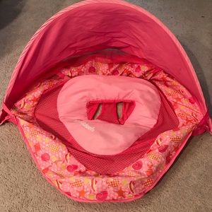 Swim school retractable shade baby float